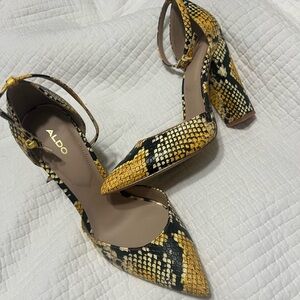 ALDO Yellow Black Snake-Print Pointed Block Heel Sandals